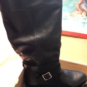 Calf high boot